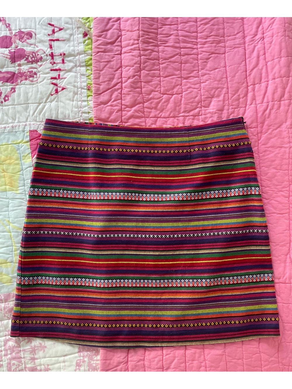 Shrinking Violet Y2K Peruvian/Andean-Inspired Mini Skirt